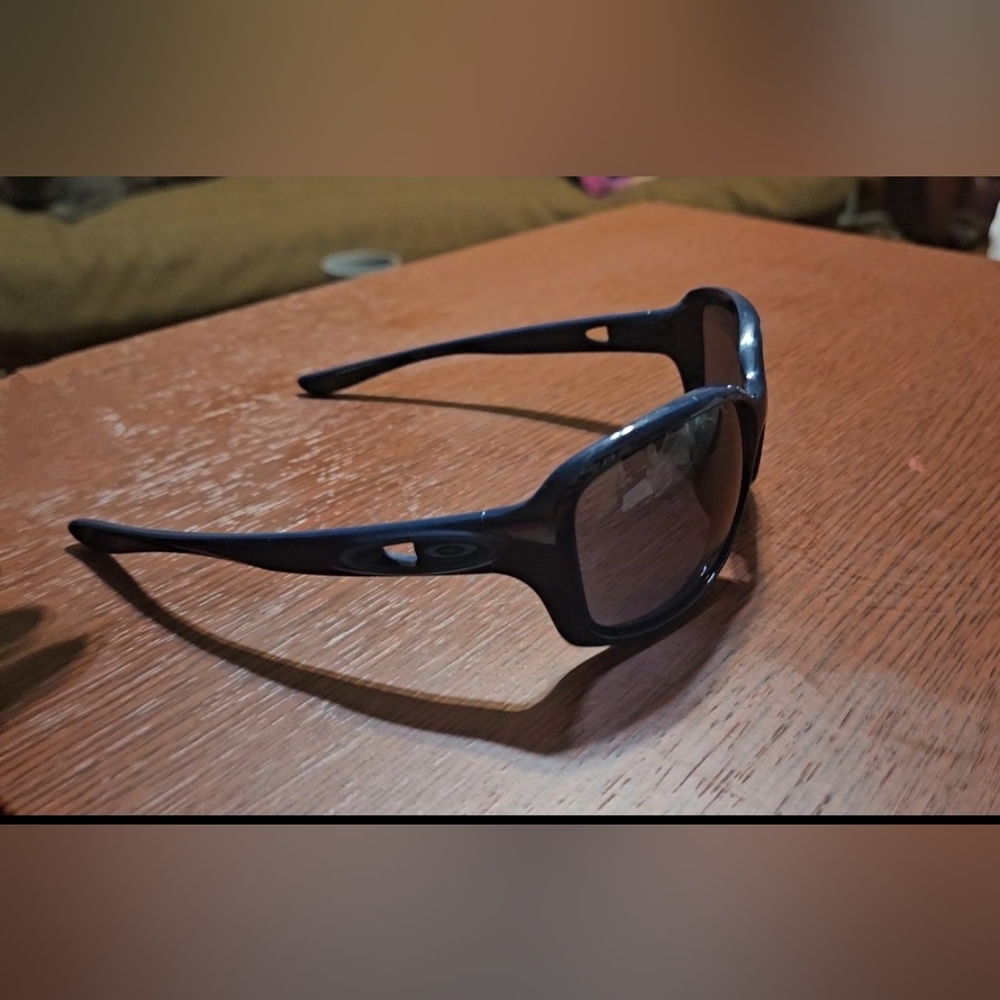 Womens Oakley Urgency Sunglasses
